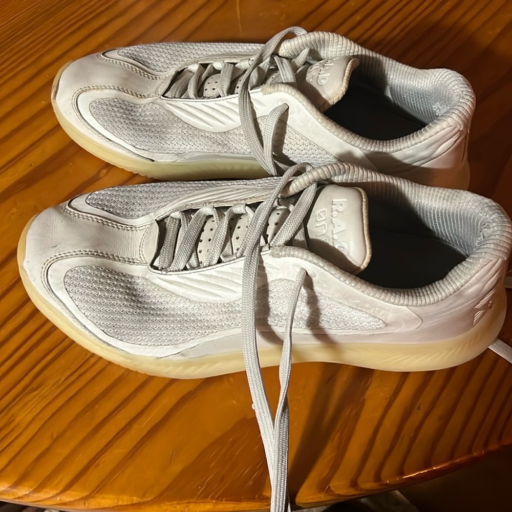 WHITE RAD GLOBAL SHOES- SIZE 9.5